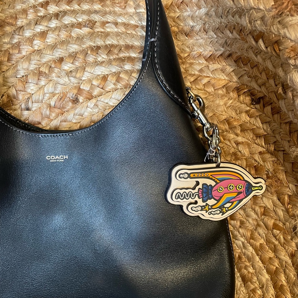 NWOT Coach Brooklyn 28 in black with FREE NWT spaceship charm